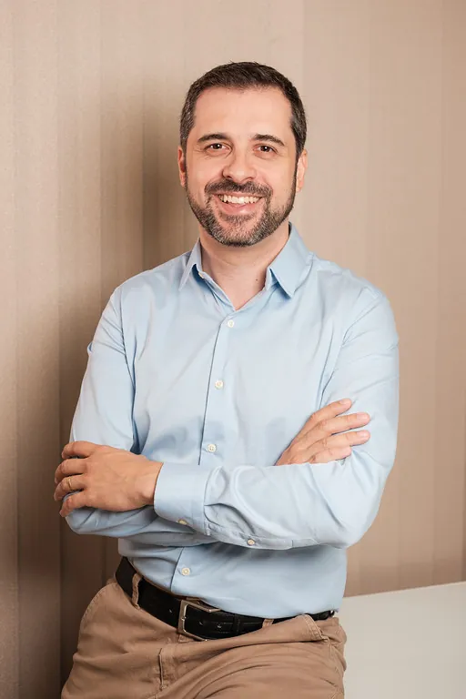 Retrato do Dr. Danilo Cardinelli, cirurgião vascular